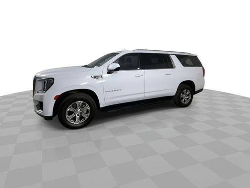 2023 GMC Yukon XL SLE