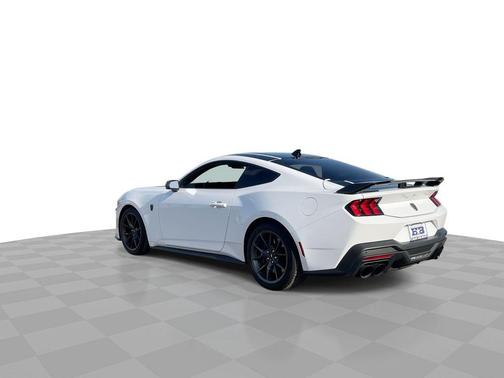 2024 Ford Mustang Dark Horse