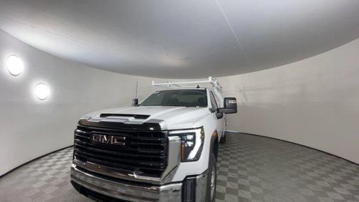 2025 GMC Sierra 2500 Pro