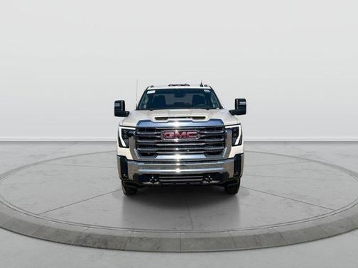 Dune 2026 GMC Sierra 2500 SLE