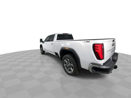 2025 GMC Sierra 2500 SLT