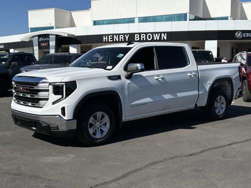 2025 GMC Sierra 1500 SLE