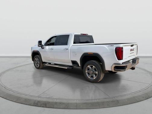 Glacier White 2026 GMC Sierra 2500 SLT