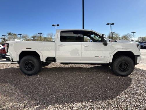 2026 GMC Sierra 2500 AT4