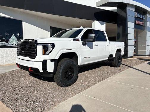 2026 GMC Sierra 2500 AT4