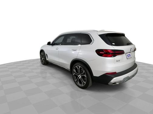 2025 BMW X5 sDrive40i
