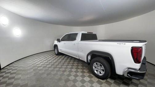 2025 GMC Sierra 1500 SLE