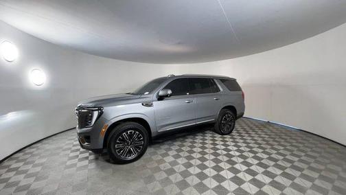 2025 GMC Yukon Elevation