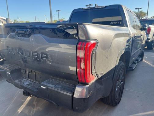 2023 Toyota Tundra Platinum