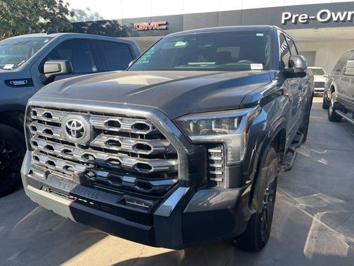2023 Toyota Tundra Platinum