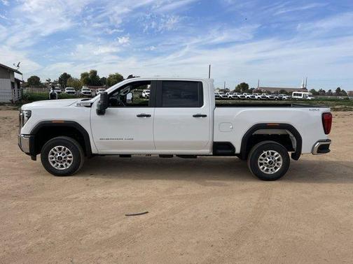 2026 GMC Sierra 2500 Pro