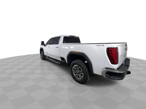 2025 GMC Sierra 2500 SLT