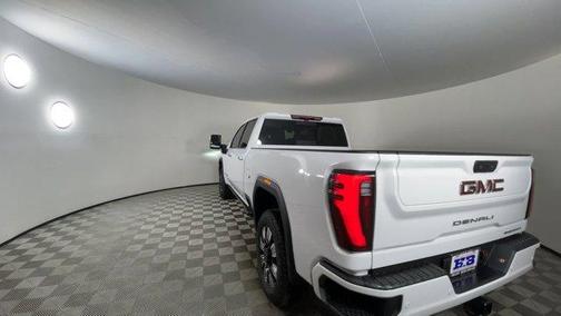 2025 GMC Sierra 2500 Denali