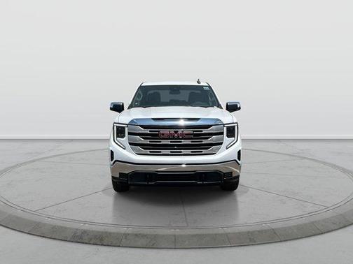 Summit White 2026 GMC Sierra 1500 SLE