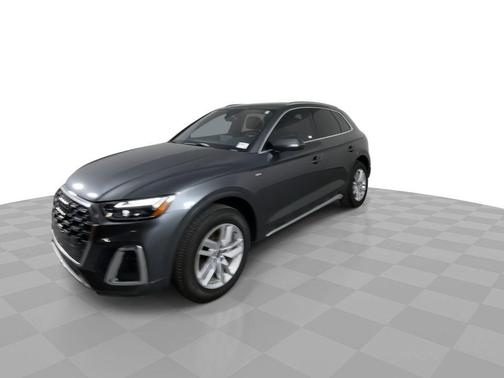 2022 Audi Q5 45 S line quattro Premium