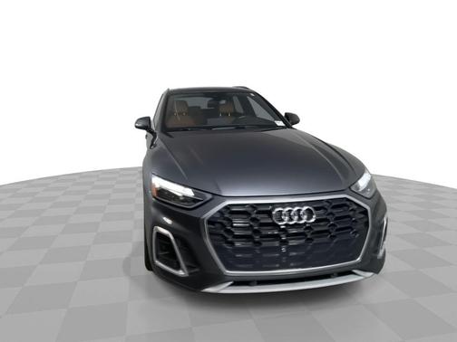 2022 Audi Q5 45 S line quattro Premium