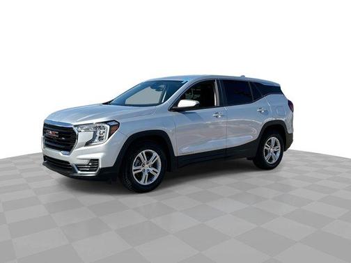 Quicksilver Metallic 2022 GMC Terrain SLE