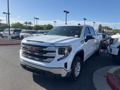2024 GMC Sierra 1500 SLE