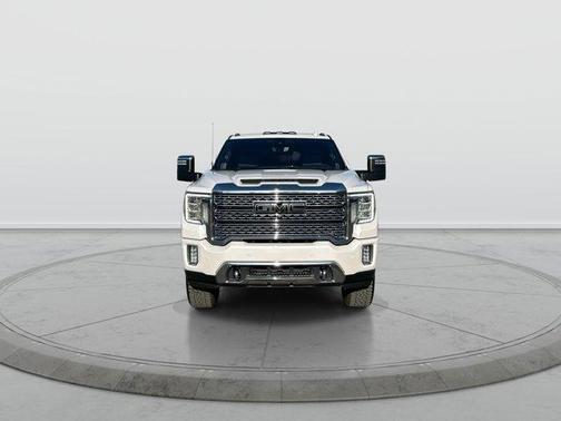 White Frost Tri-Coat 2021 GMC Sierra 2500 Denali