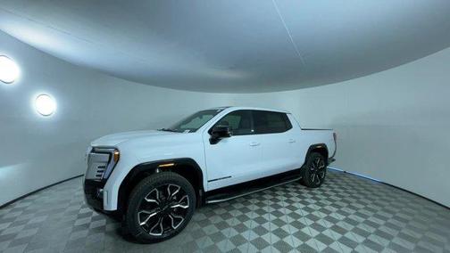 2025 GMC Sierra EV Denali