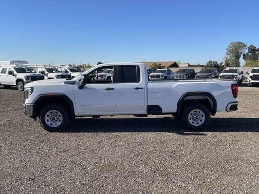 2025 GMC Sierra 2500 Pro