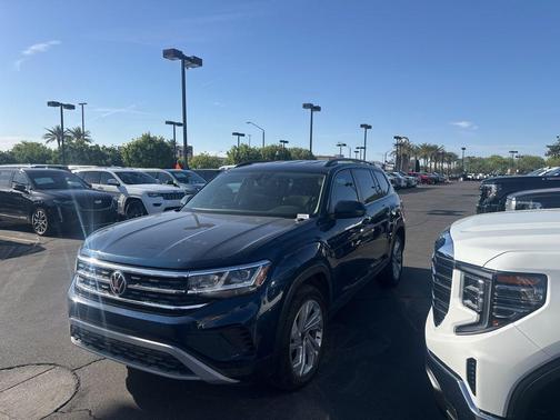 2022 Volkswagen Atlas 3.6L SE w/Technology