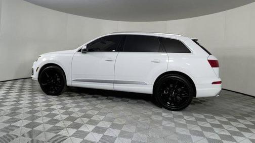 Carrara White 2018 Audi Q7 2.0T Premium Plus