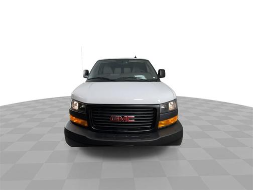 2025 GMC Savana 2500 Work Van