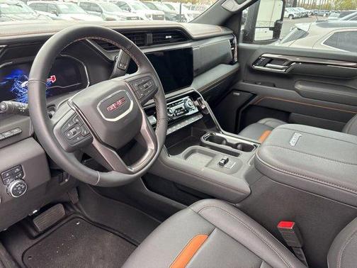 2025 GMC Sierra 2500 AT4