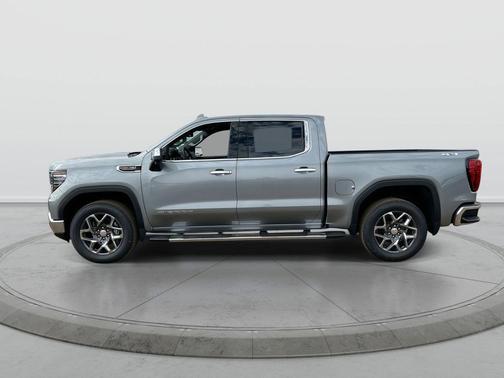 Sterling 2026 GMC Sierra 1500 SLT