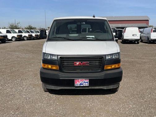 2025 GMC Savana 2500 Work Van