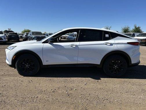 Summit White 2026 Buick Envista Sport Touring