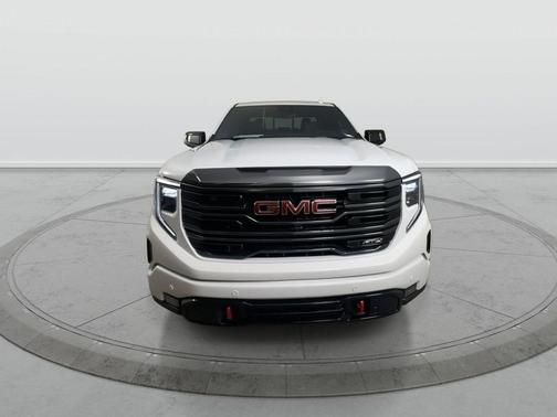 Summit White 2024 GMC Sierra 1500 AT4