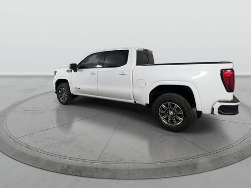 Summit White 2024 GMC Sierra 1500 AT4