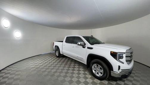 2024 GMC Sierra 1500 SLE