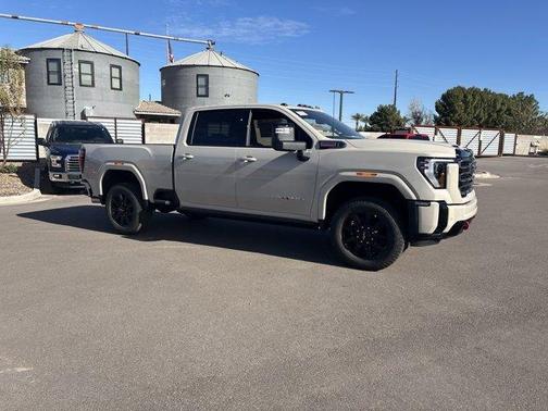 2026 GMC Sierra 3500 AT4