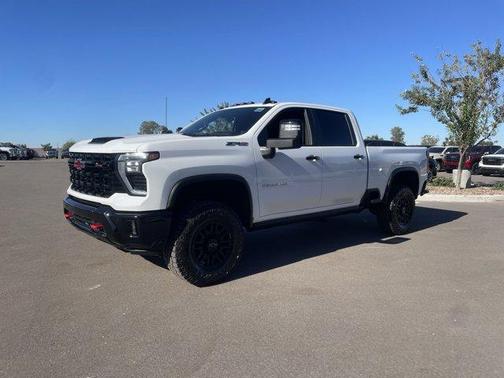 2025 Chevrolet Silverado 2500 ZR2