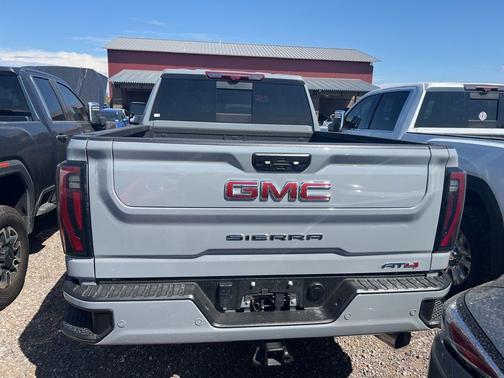 2024 GMC Sierra 2500 AT4