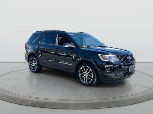 Shadow Black 2018 Ford Explorer sport