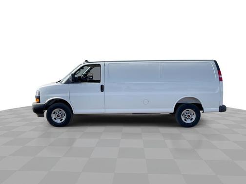 2025 GMC Savana 2500 Work Van