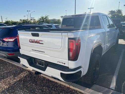 2022 GMC Sierra 1500 AT4
