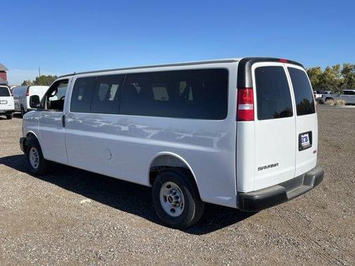 2025 GMC Savana 3500 LS
