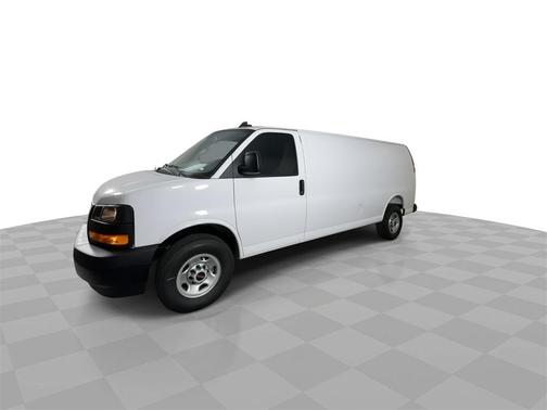 2025 GMC Savana 2500 Work Van