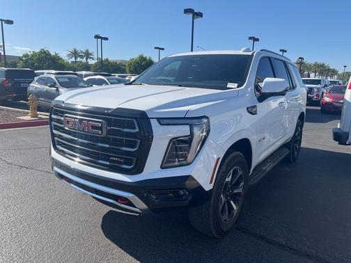 2025 GMC Yukon AT4