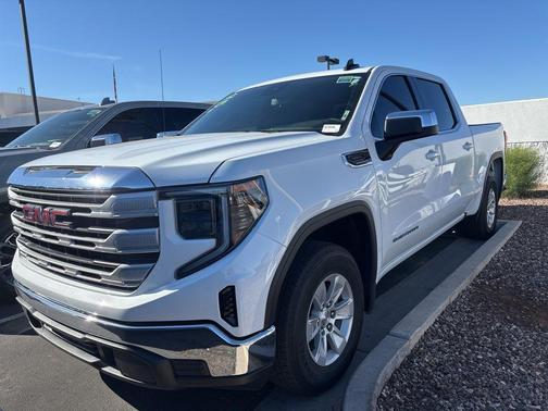 2025 GMC Sierra 1500 SLE