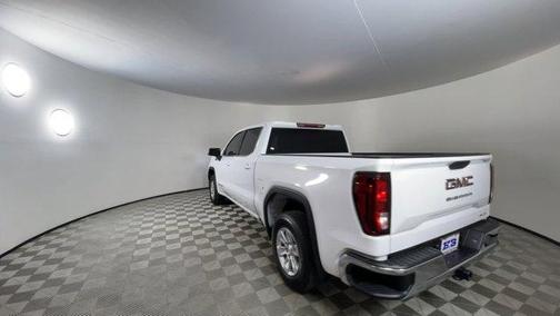 2025 GMC Sierra 1500 SLE