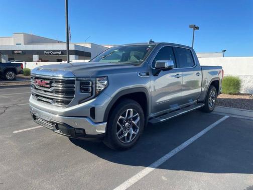 2024 GMC Sierra 1500 SLT