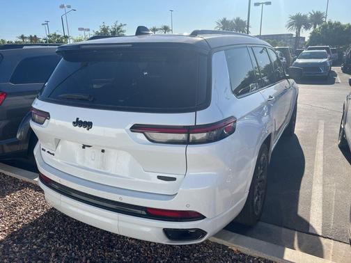 2023 Jeep Grand Cherokee L Summit