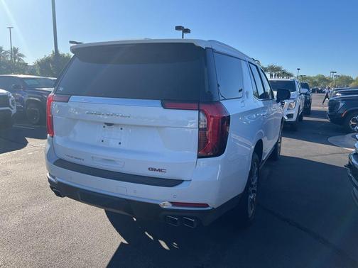 2025 GMC Yukon Denali
