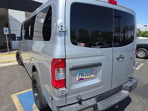 2017 Nissan NV Passenger NV3500 HD SL V8